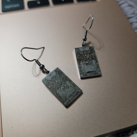 Tarot Card Earring Set "The Lovers" - Picture 2 of 2